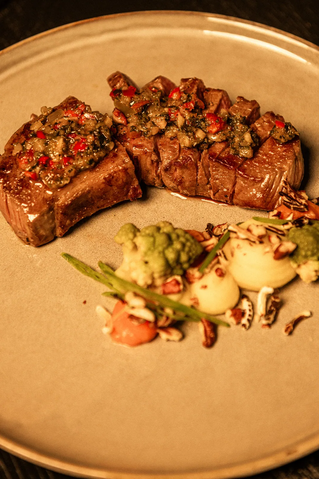 À la carte: from oysters to chateaubriand
