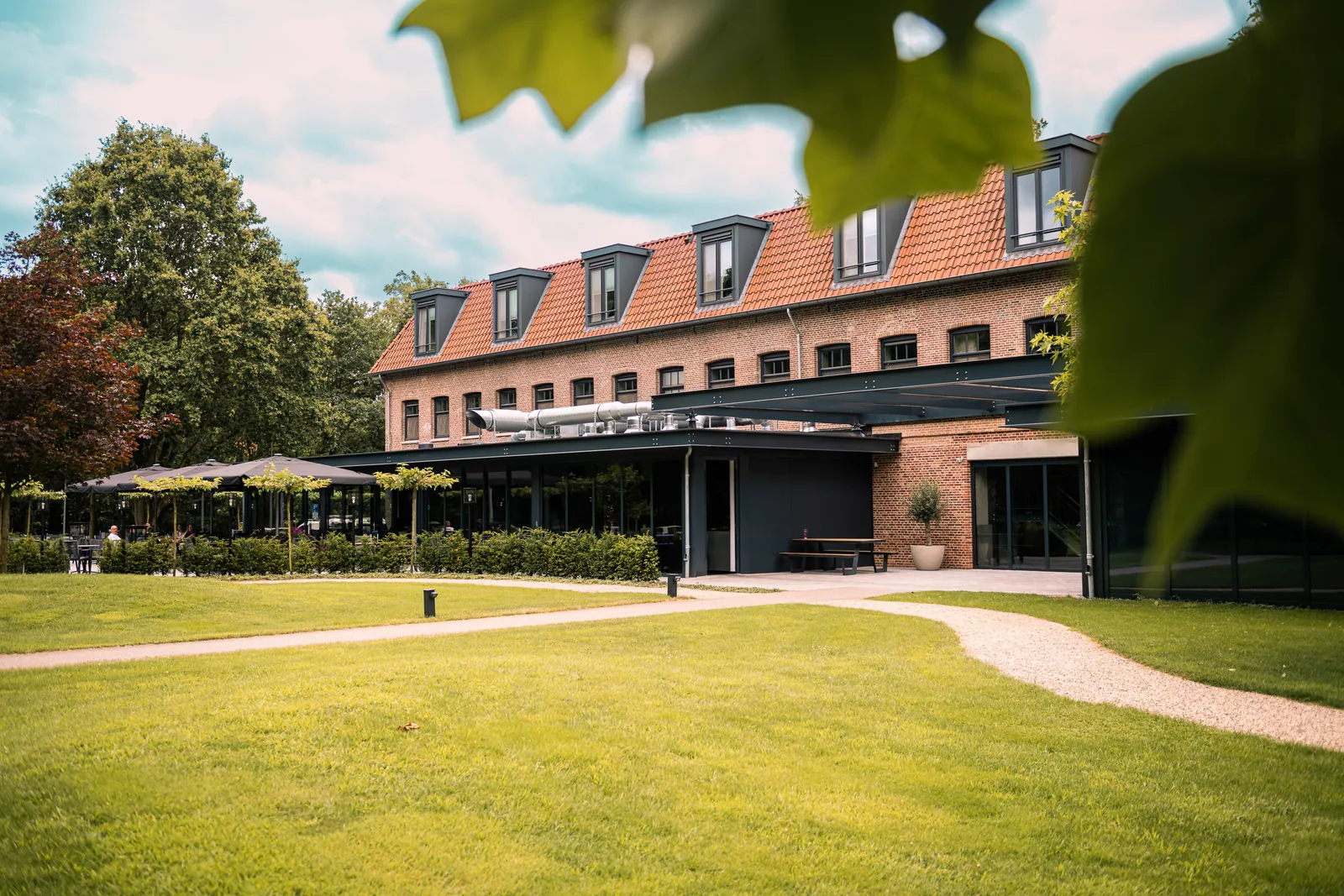 Ein kleines Hotel in einem großen Gebäude